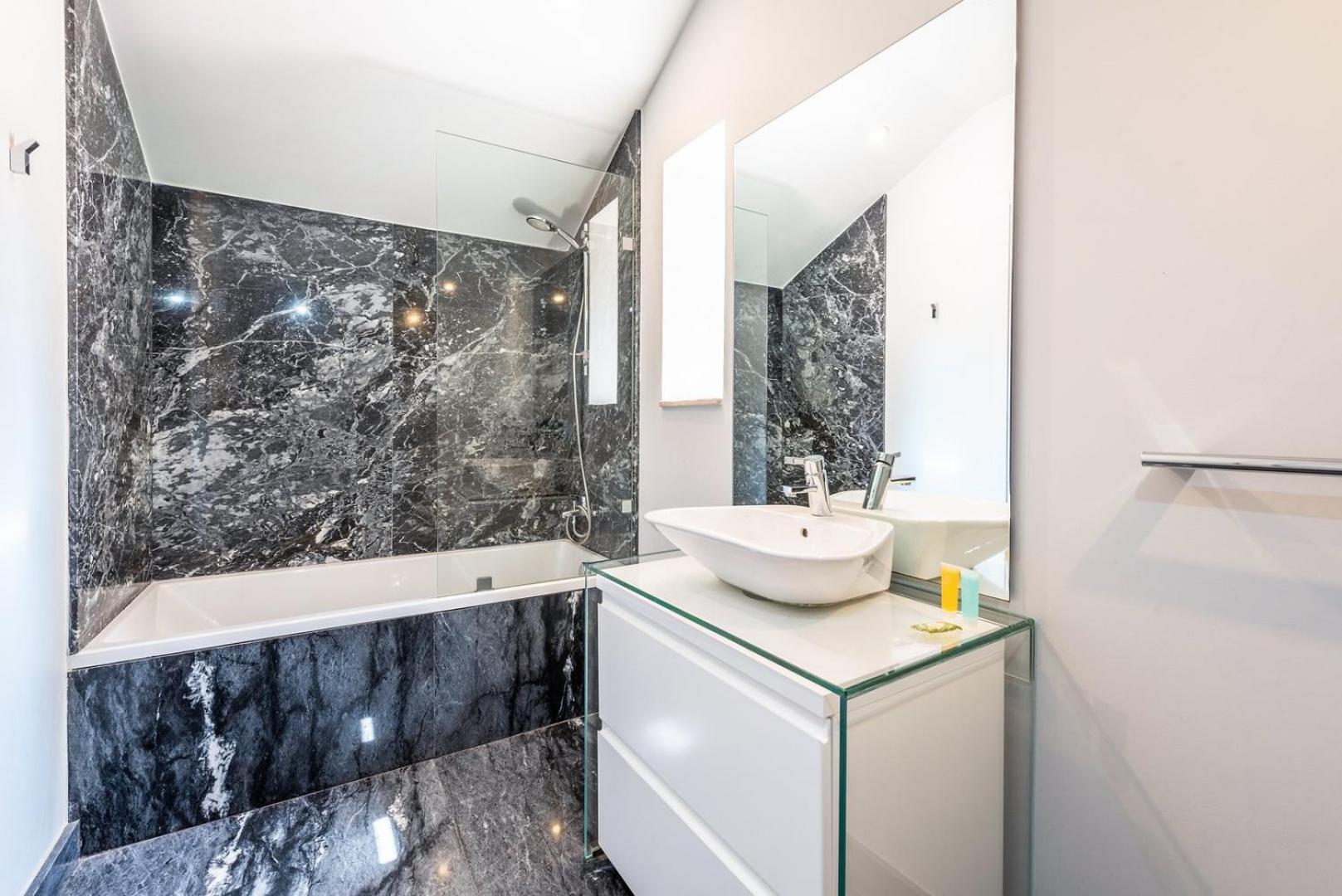 리스본 Guestready - Newly Renovated Chiado Haven 아파트 외부 사진